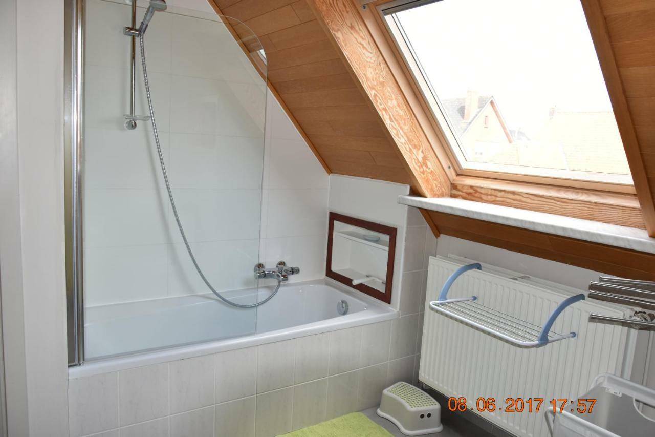 Damon II Apartman Poelkapelle Kültér fotó